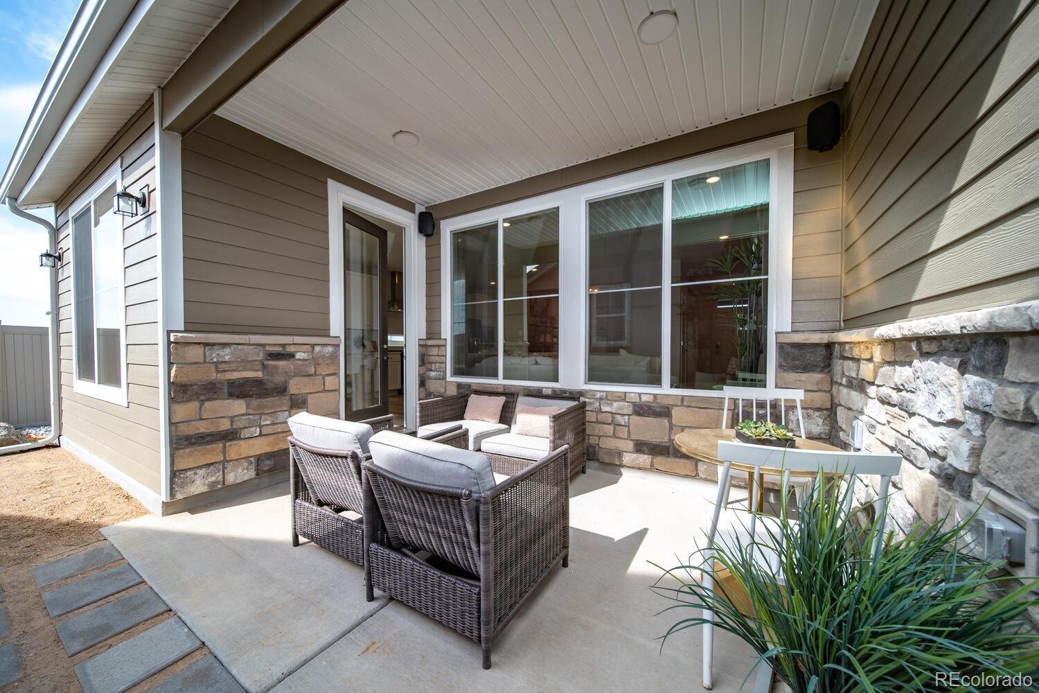 5136 N Quemoy Court, Aurora, CO 80019, 2 Bedrooms Bedrooms, ,2 BathroomsBathrooms,Residential,For Sale,Quemoy,REC9394244