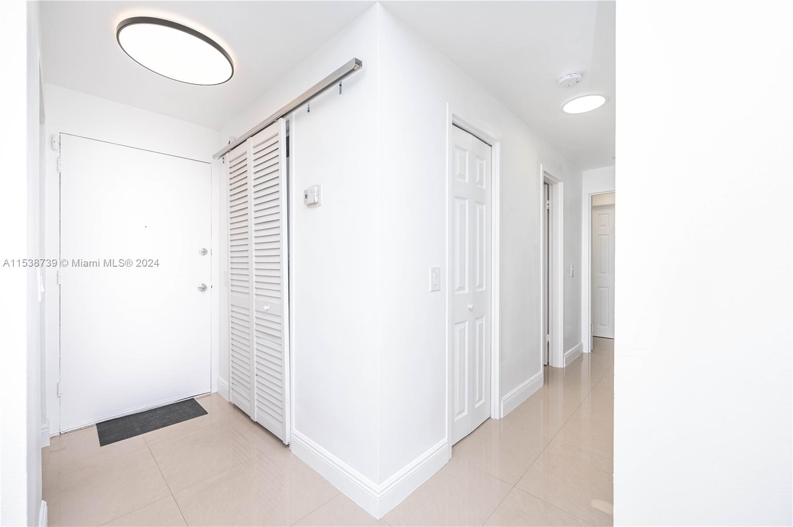 Entrance/Hall