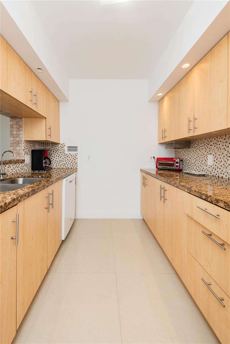 Kitchen with Granite Counter Tops