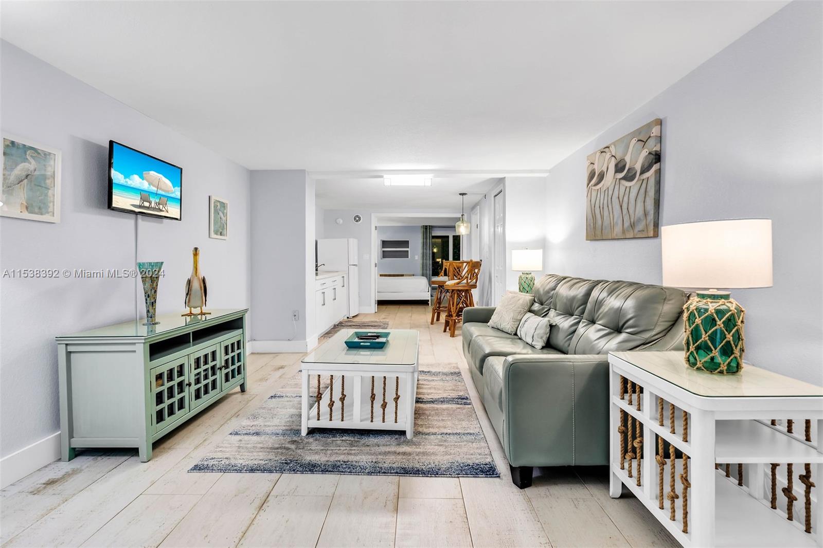 Lower Level Guest Suite