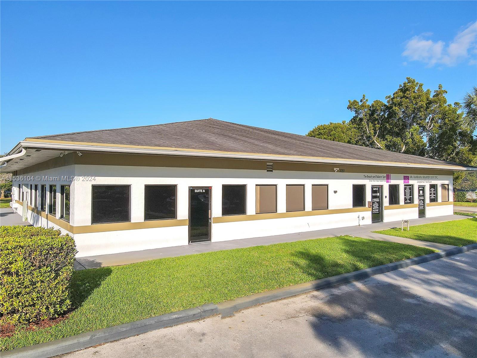 3351 University Dr, Davie, FL 33024, ,Commercial Lease,For Sale,University Dr,A11536104