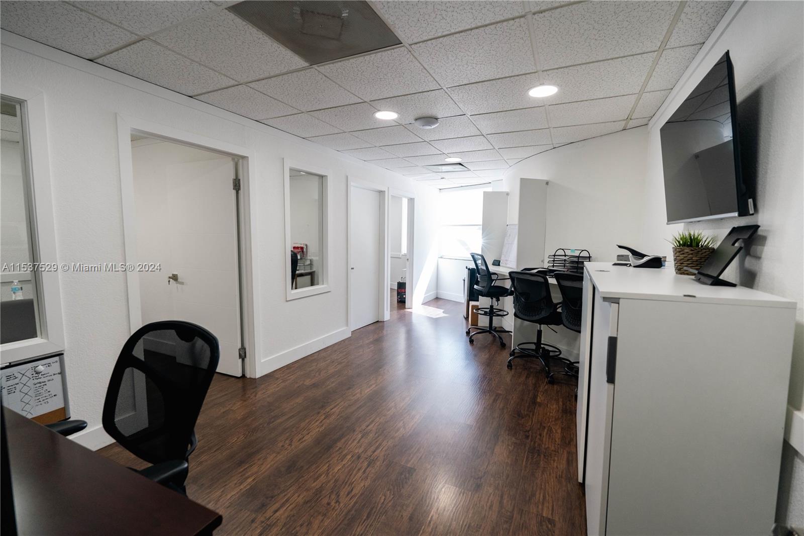 1545 NE 123RD ST, NORTH MIAMI, FL 33127
