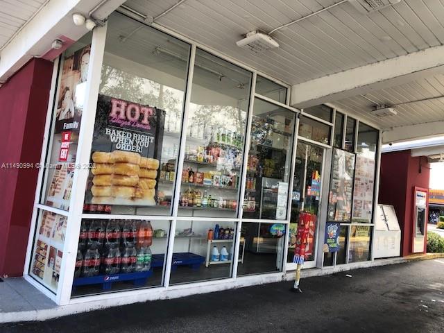 Inventory Stock Display & Ice Storage