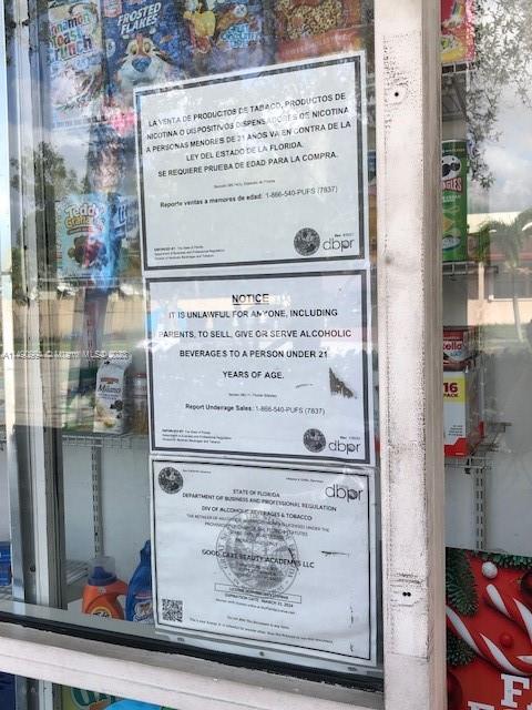 DBPR Licenses Display Inside Bodega