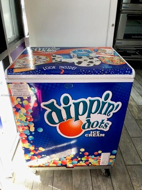 Vendor Product & cooler