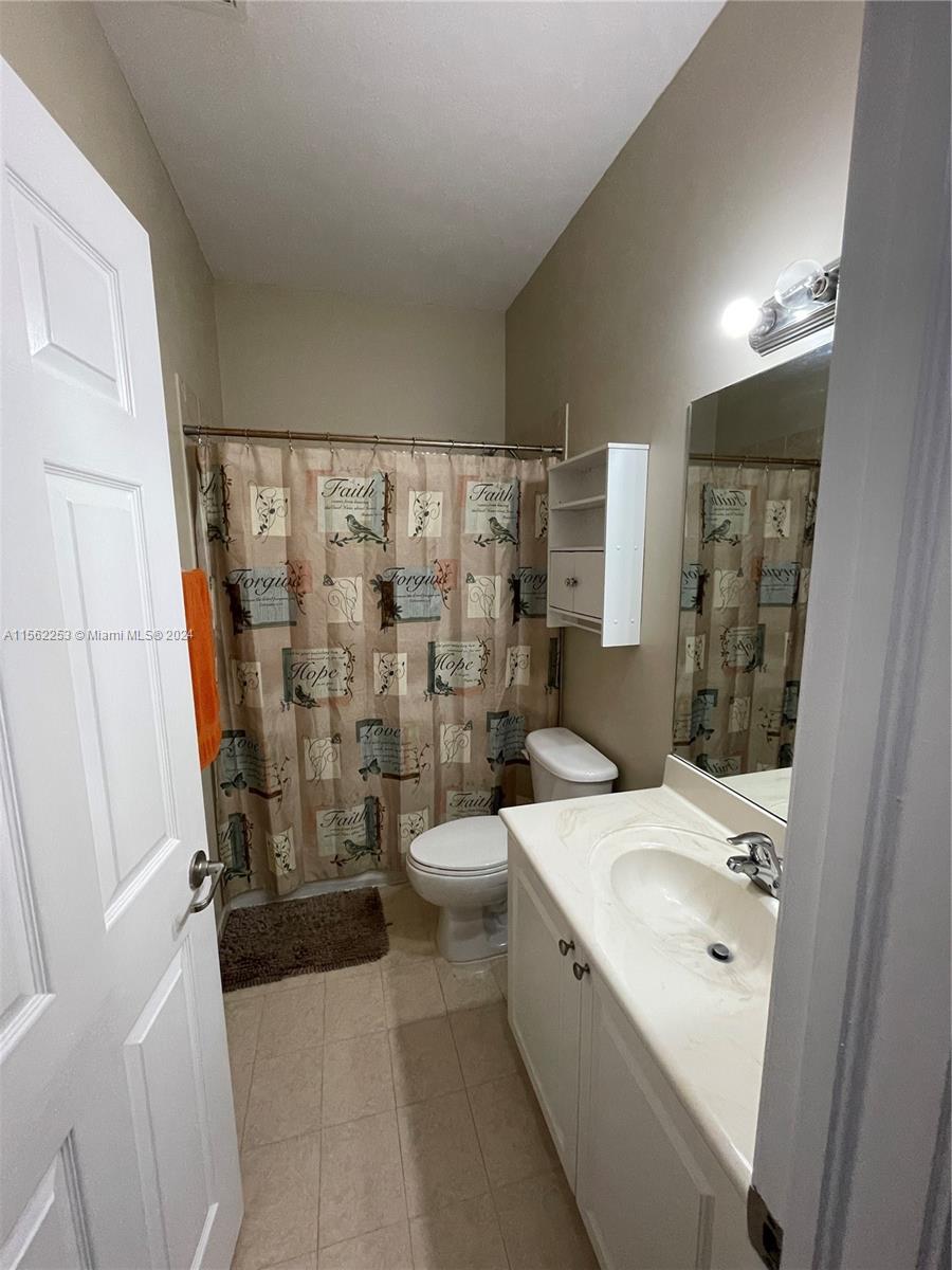 Bathroom 2 Upstairs