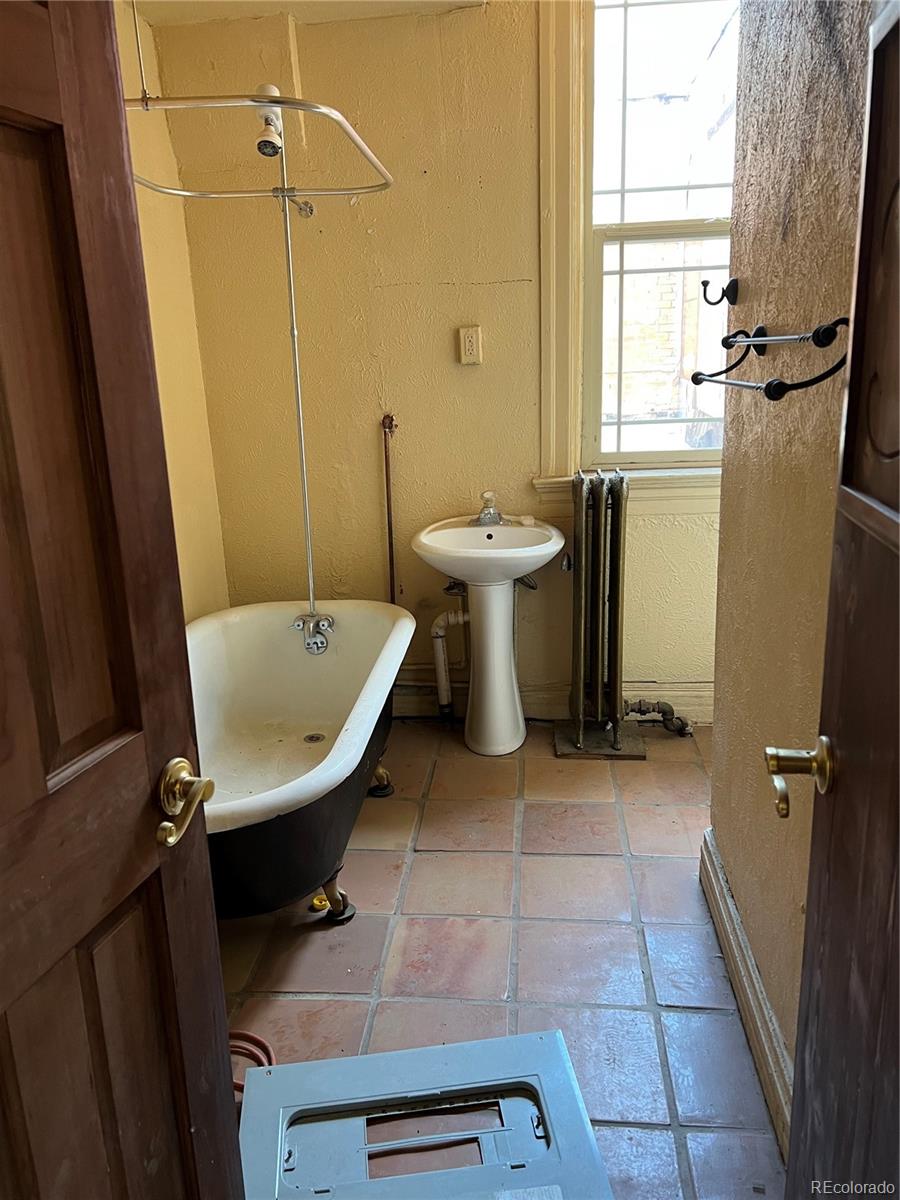 449-453 N Commercial Street, Trinidad, CO 81082, ,Commercial,For Sale,Commercial,REC5329290