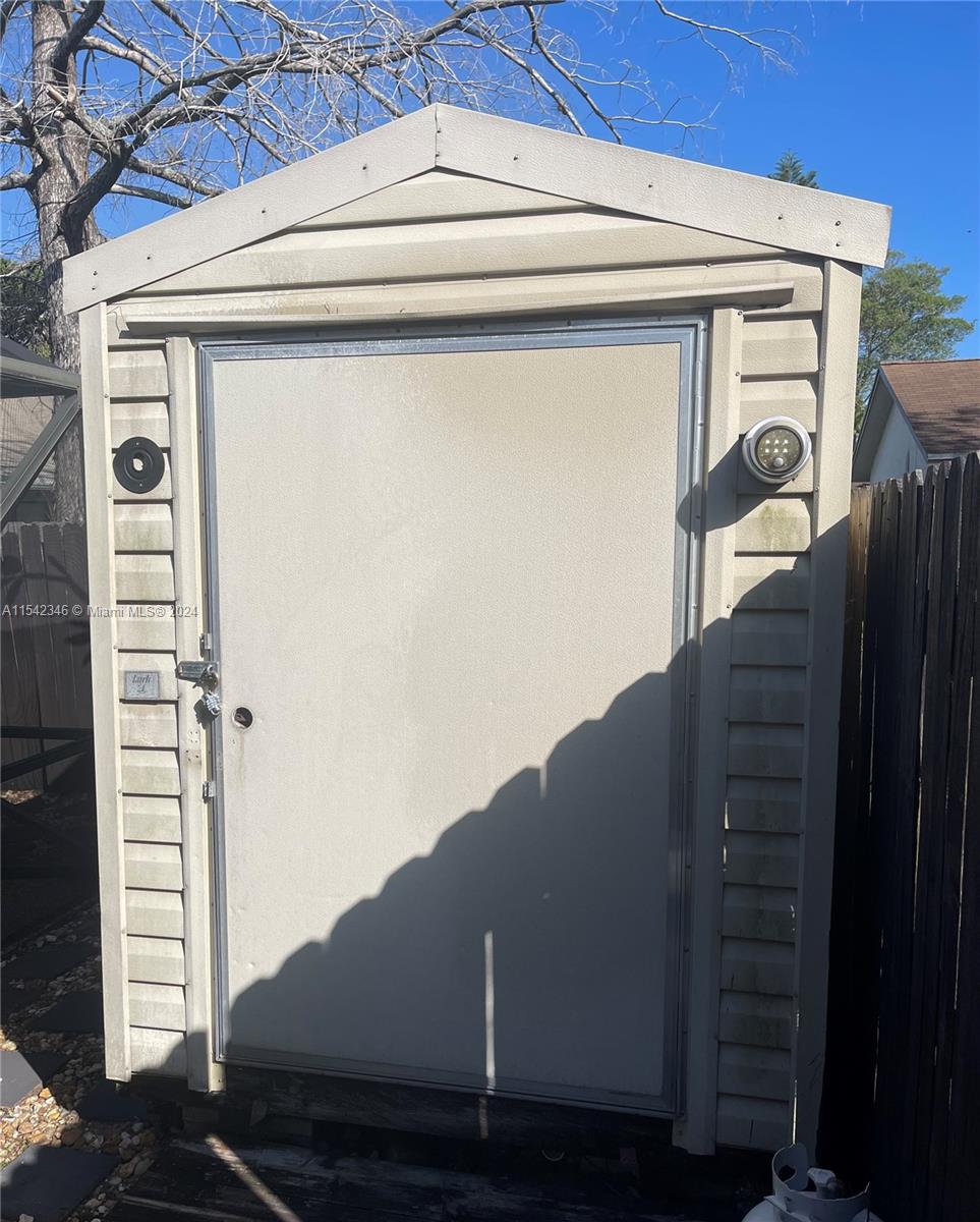 Shed