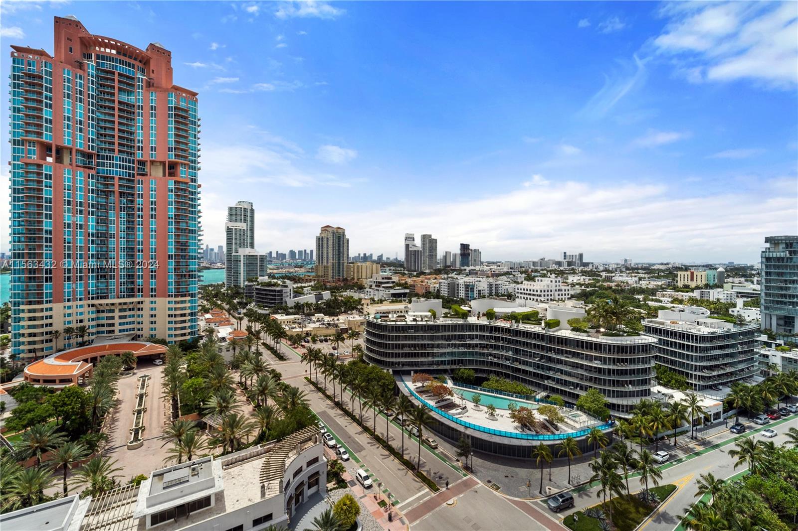 Main Balcony (terrace #1)