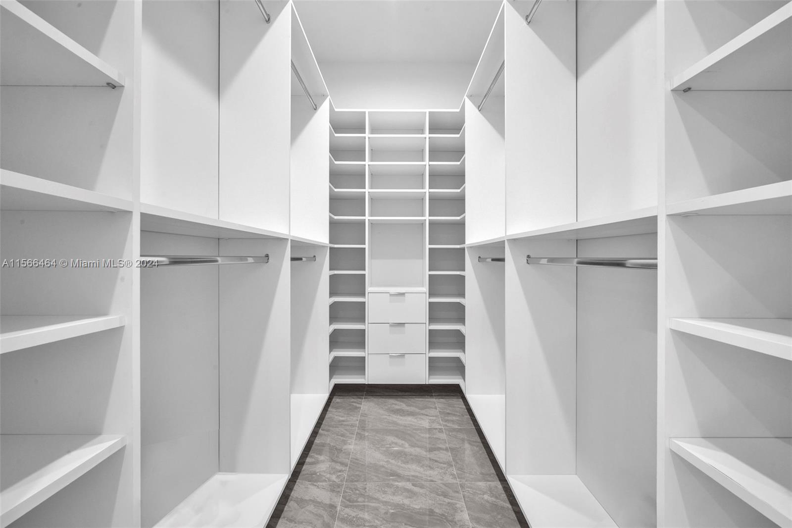Custom Walk-in Closet