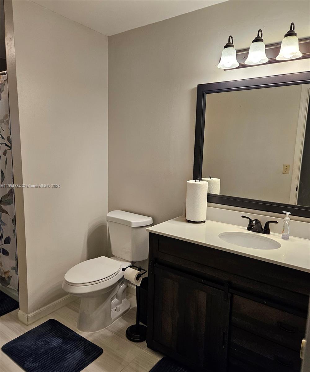 Main Bathroom