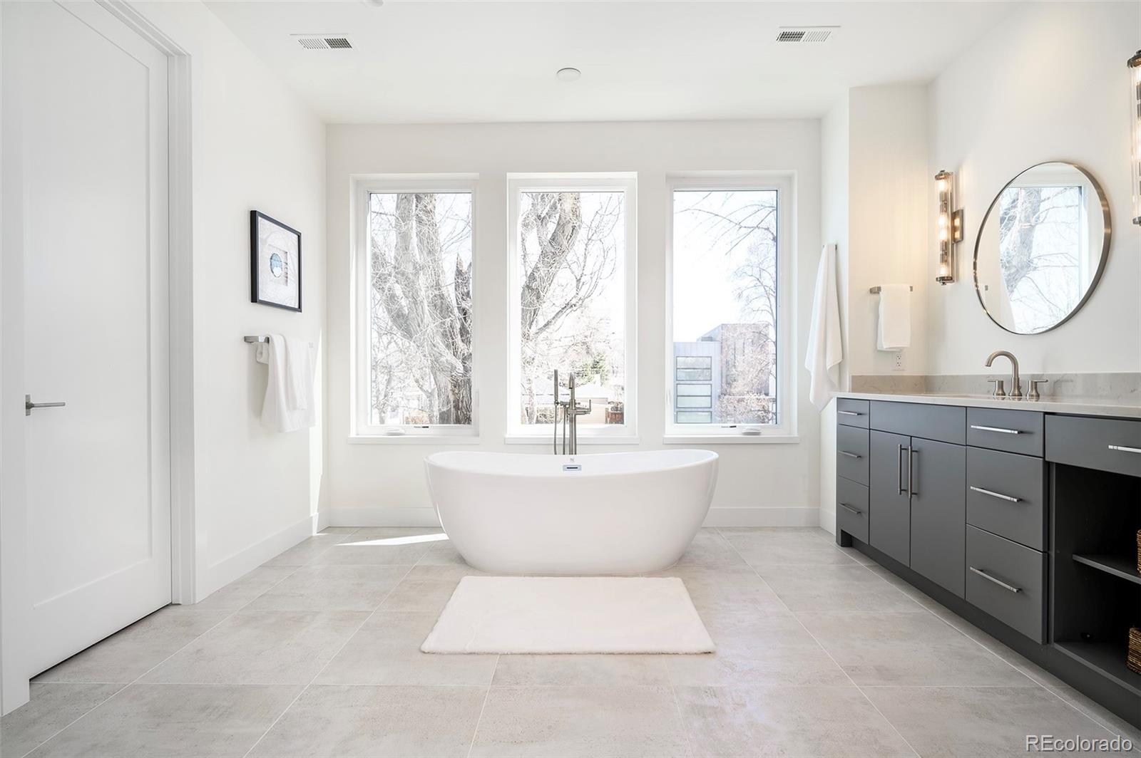 1117 Madison Street, Denver, CO 80210, 5 Bedrooms Bedrooms, ,6 BathroomsBathrooms,Residential,For Sale,Madison,REC4540603