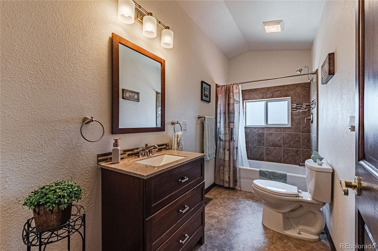 10596 County Road 41.7, Weston, CO 81091, 2 Bedrooms Bedrooms, ,2 BathroomsBathrooms,Residential,For Sale,County Road 41.7,REC6294150