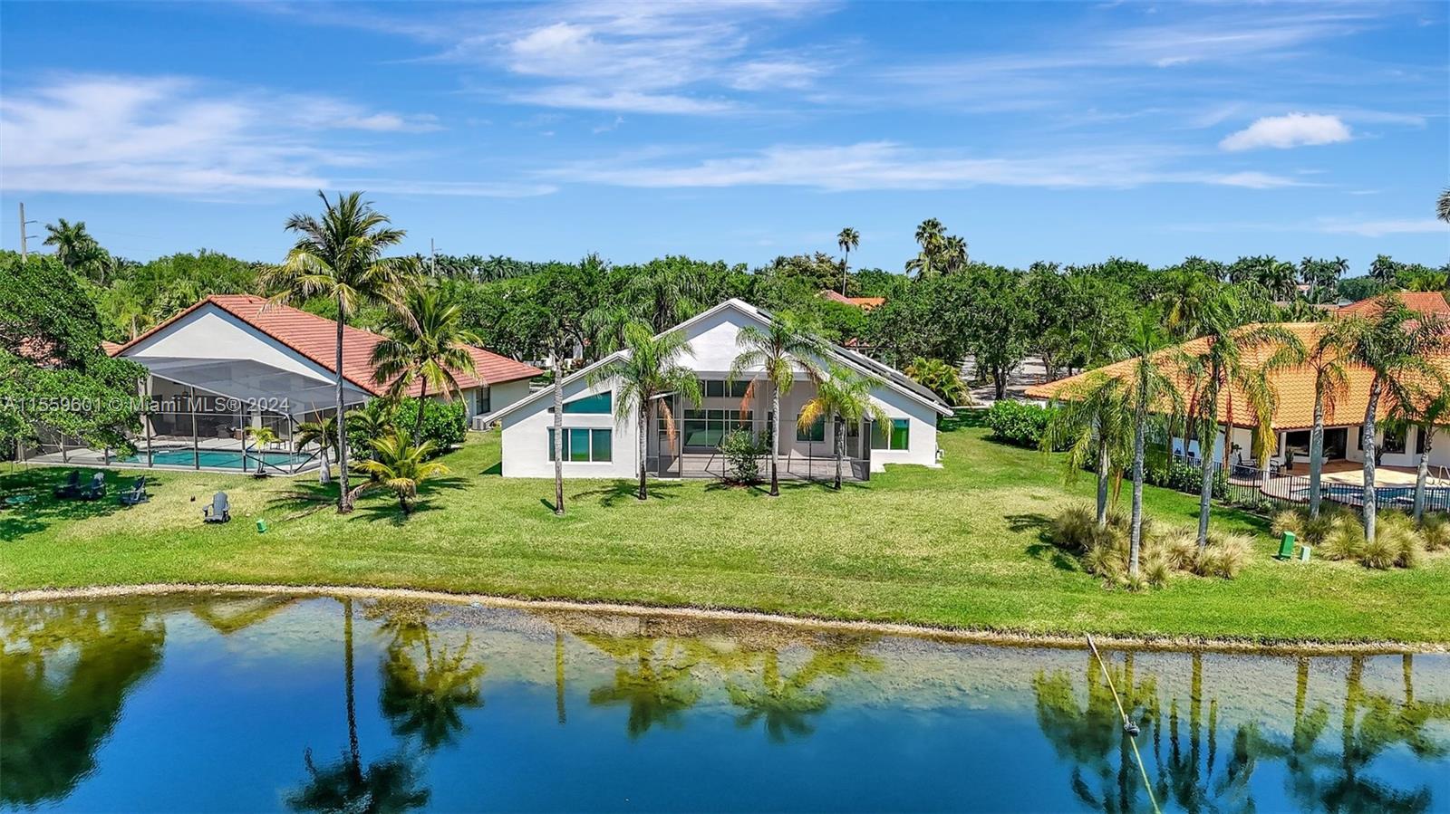 Amazing Backyard Lakeview