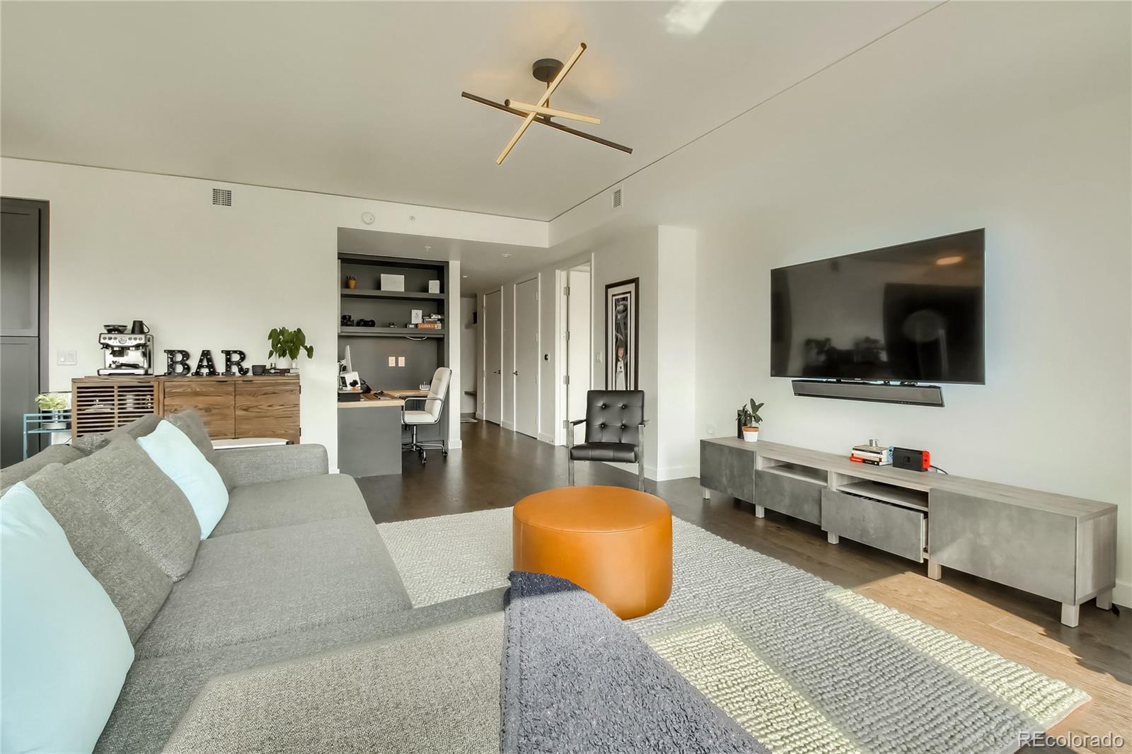 1750 Wewatta Street #834, Denver, CO 80202, 2 Bedrooms Bedrooms, ,2 BathroomsBathrooms,Residential,For Sale,The Coloradan,Wewatta,REC4076062