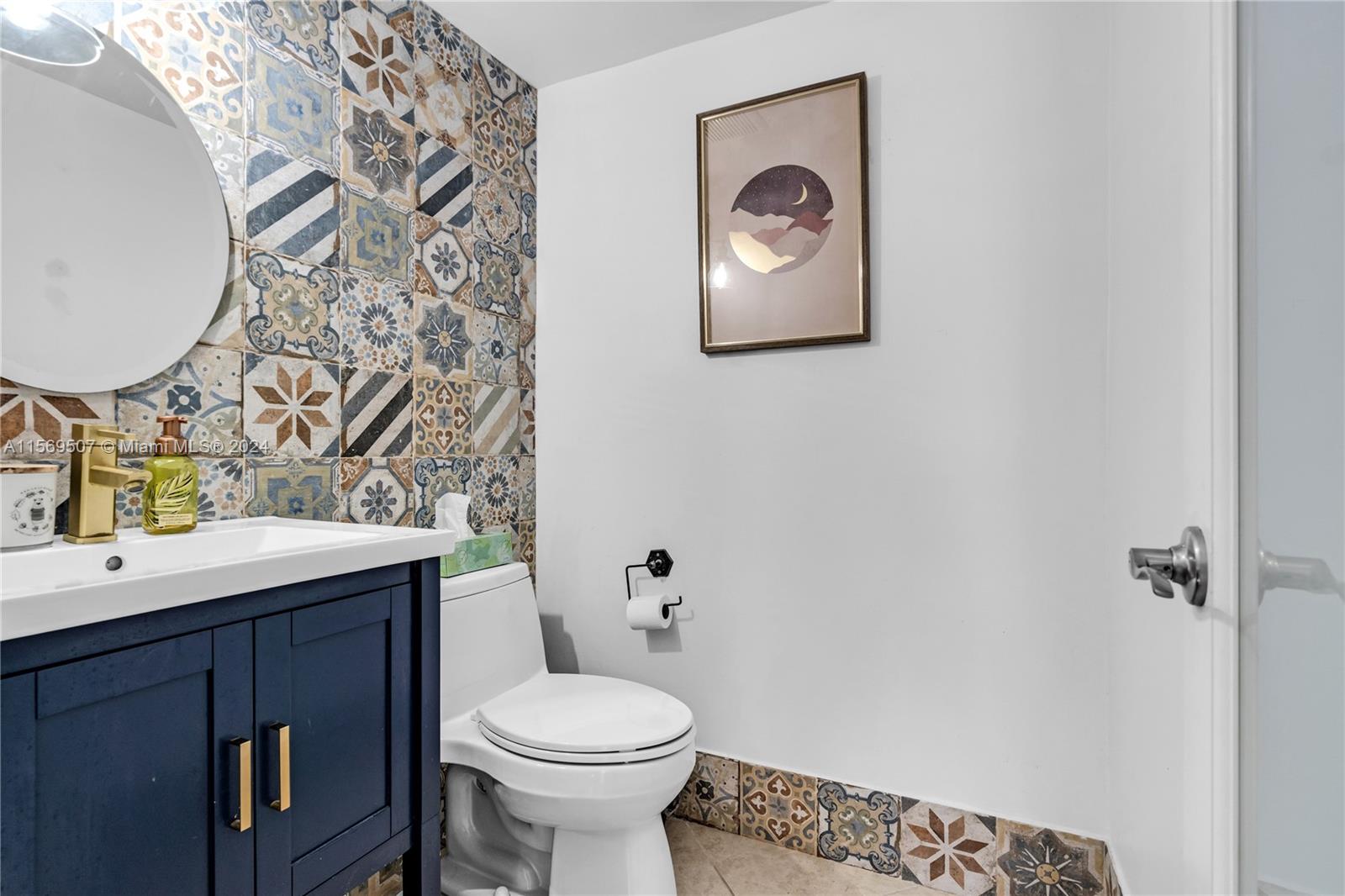 Half bathroom downstairs