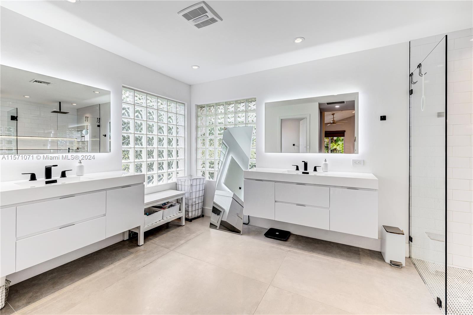 Master bathroom
