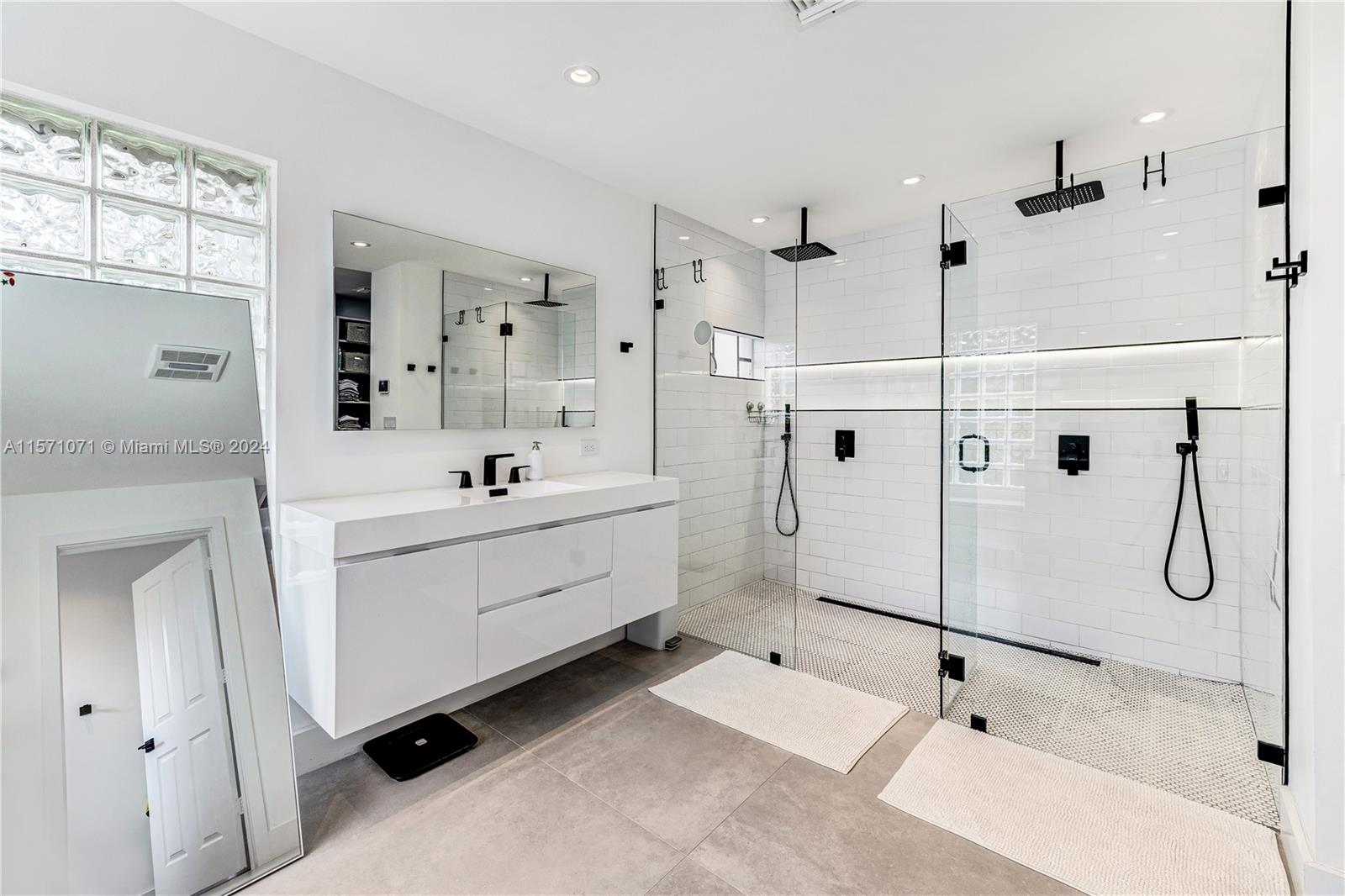 Master bathroom