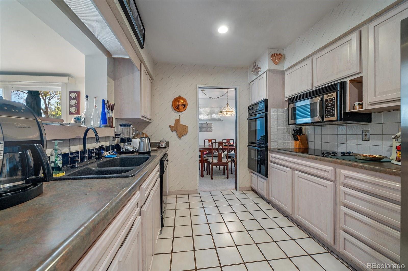 2490 S Lima Street, Aurora, CO 80014, 4 Bedrooms Bedrooms, ,3 BathroomsBathrooms,Residential,For Sale,Lima,REC3769077