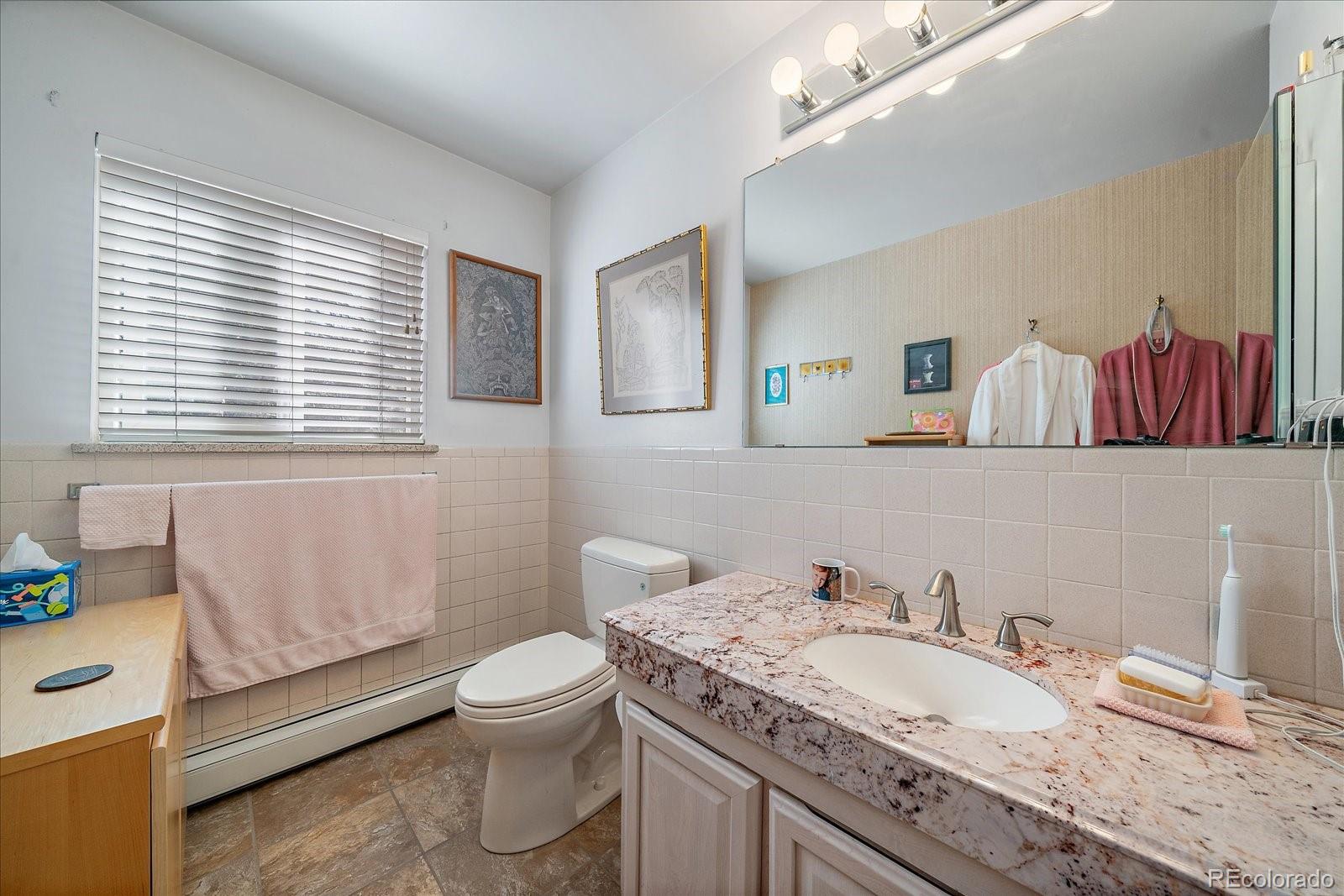 2490 S Lima Street, Aurora, CO 80014, 4 Bedrooms Bedrooms, ,3 BathroomsBathrooms,Residential,For Sale,Lima,REC3769077