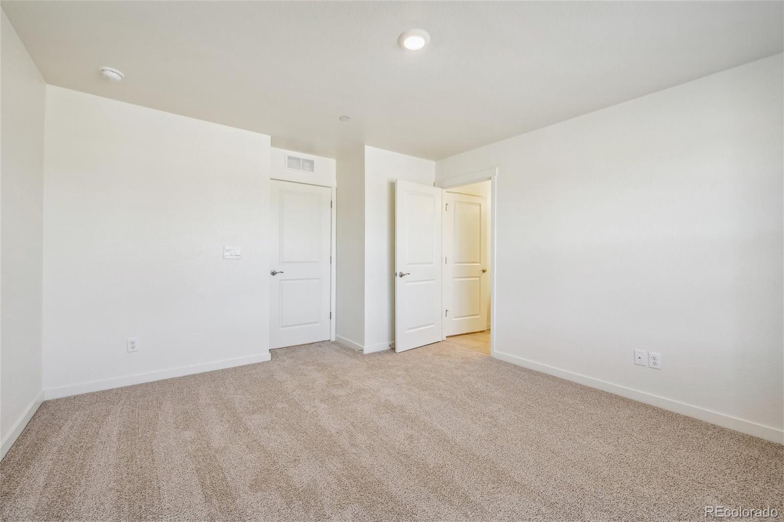 1752 Knobby Pine Drive #B, Fort Collins, CO 80528, 3 Bedrooms Bedrooms, ,3 BathroomsBathrooms,Residential,For Sale,Knobby Pine,REC9879282