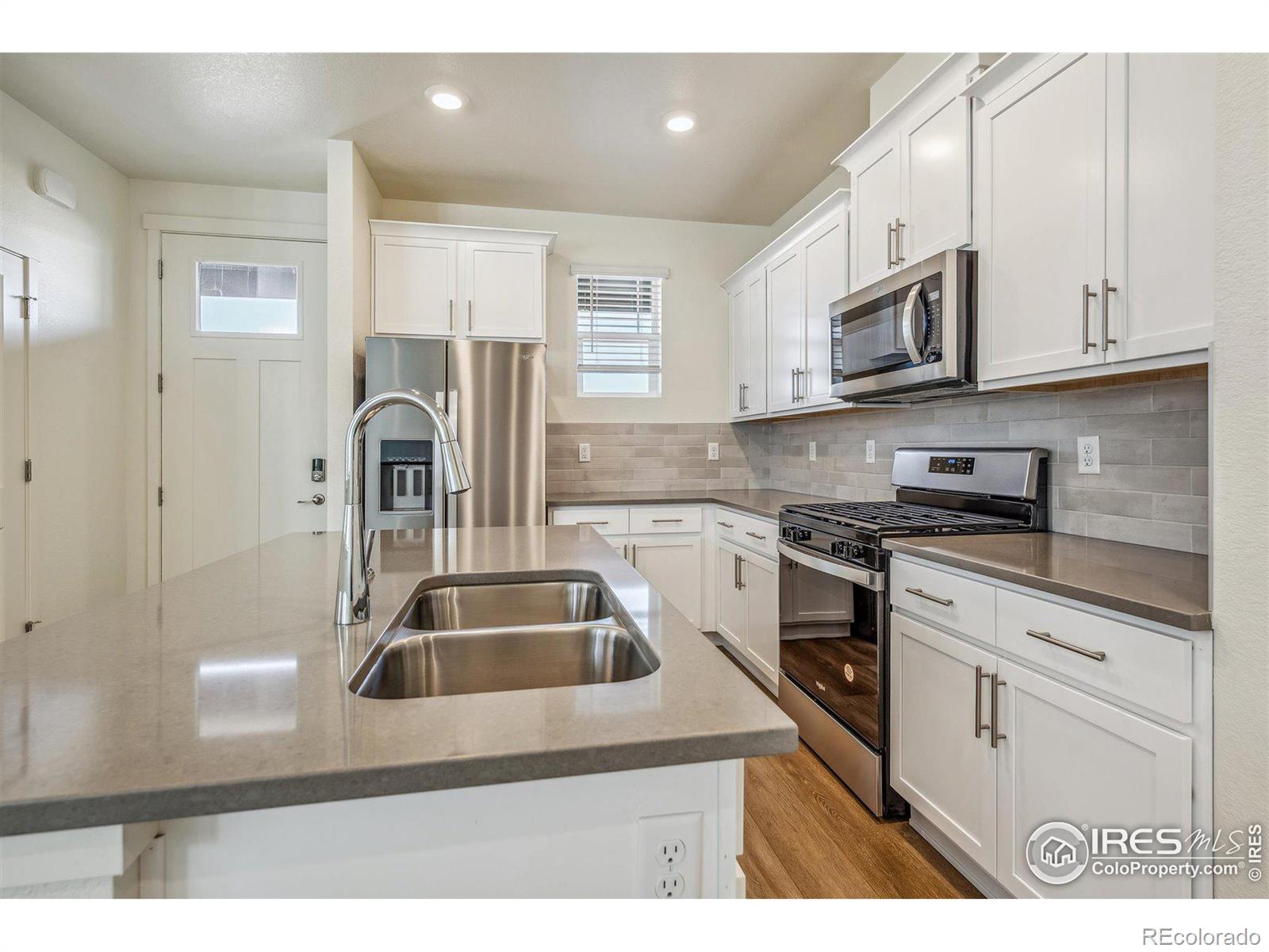 1752 Knobby Pine Drive #B, Fort Collins, CO 80528, 3 Bedrooms Bedrooms, ,3 BathroomsBathrooms,Residential,For Sale,Knobby Pine,RECIR1007622