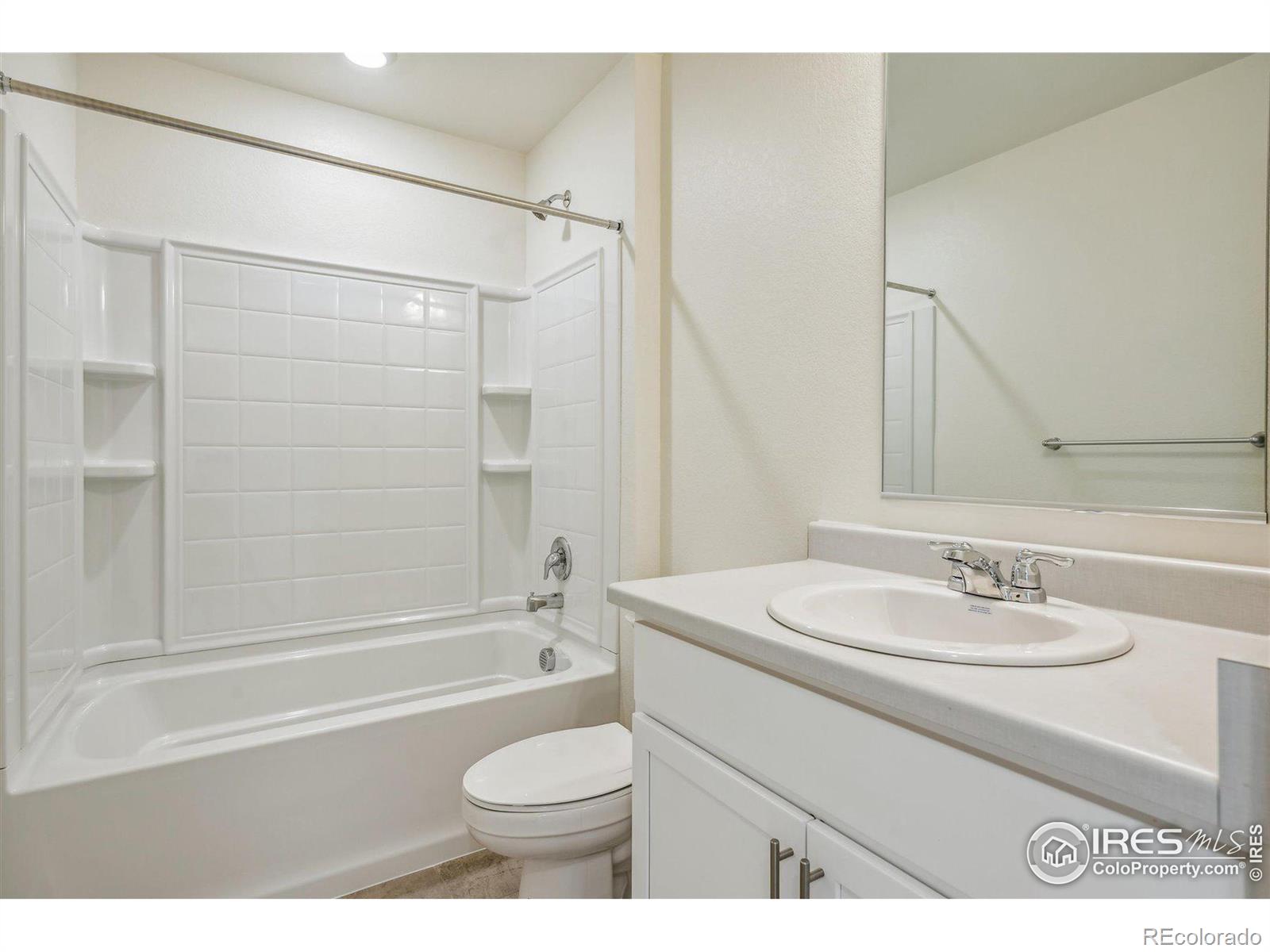 1752 Knobby Pine Drive #B, Fort Collins, CO 80528, 3 Bedrooms Bedrooms, ,3 BathroomsBathrooms,Residential,For Sale,Knobby Pine,RECIR1007622