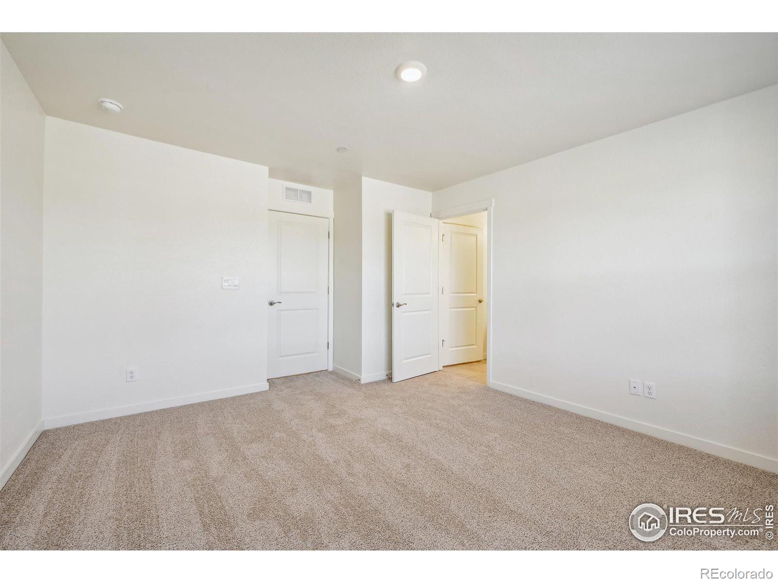 1752 Knobby Pine Drive #B, Fort Collins, CO 80528, 3 Bedrooms Bedrooms, ,3 BathroomsBathrooms,Residential,For Sale,Knobby Pine,RECIR1007622