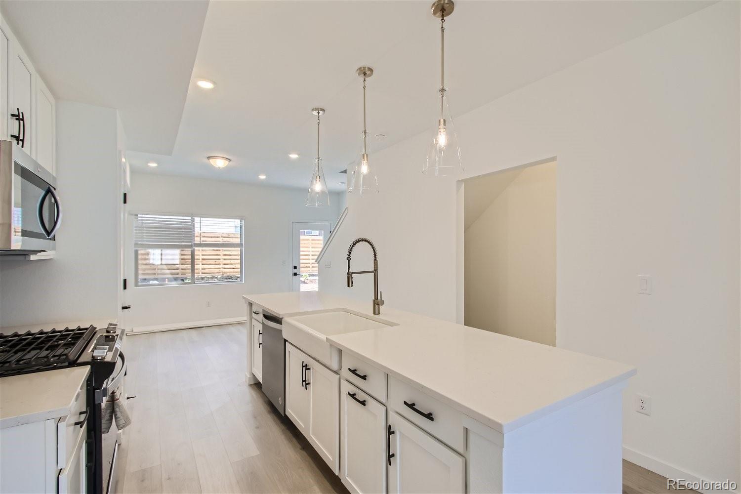 15245 68th Place, Arvada, CO 80007, 2 Bedrooms Bedrooms, ,3 BathroomsBathrooms,Residential,For Sale,68th,REC1531067