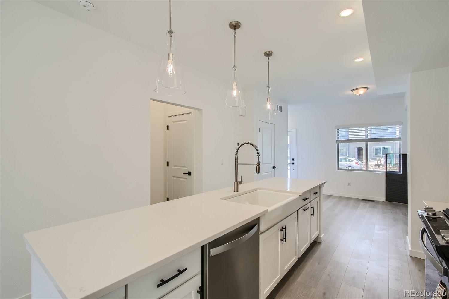 15245 68th Place, Arvada, CO 80007, 2 Bedrooms Bedrooms, ,3 BathroomsBathrooms,Residential,For Sale,68th,REC1531067