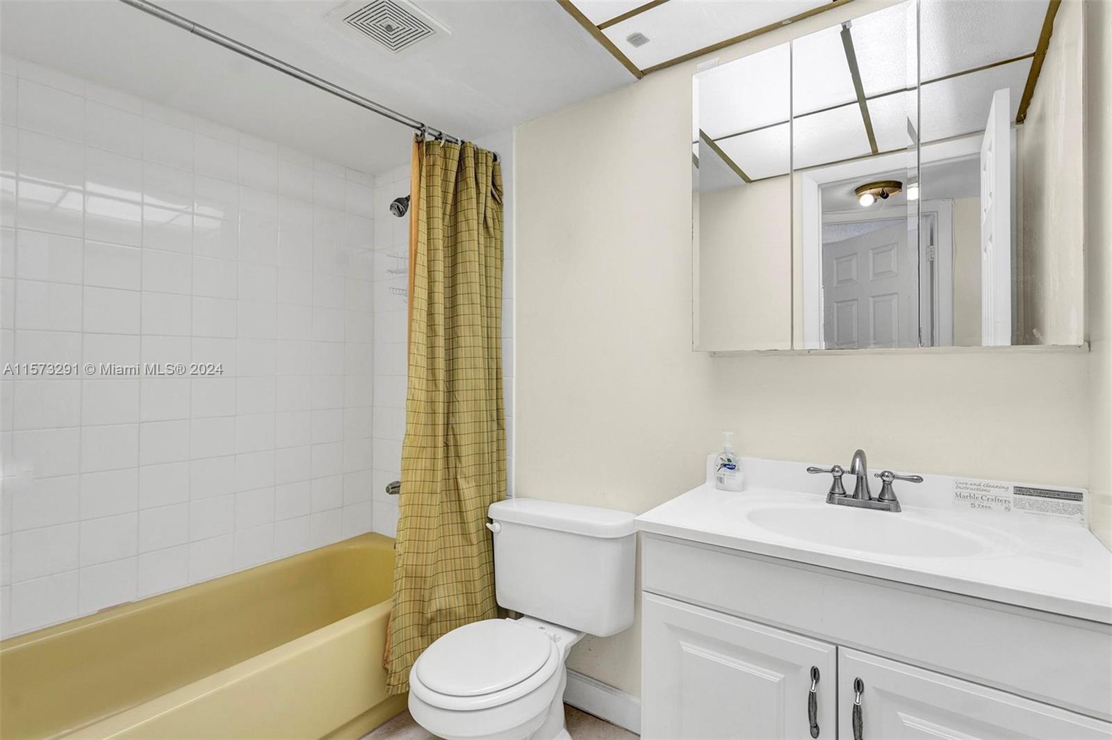 2nd bathroom