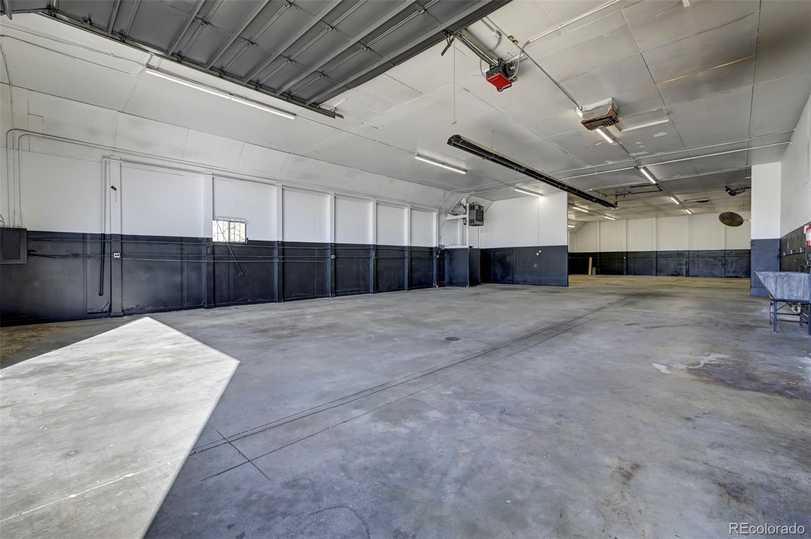 2975 W 92nd Avenue, Denver, CO 80260, ,Commercial,For Sale,92nd,REC8046505