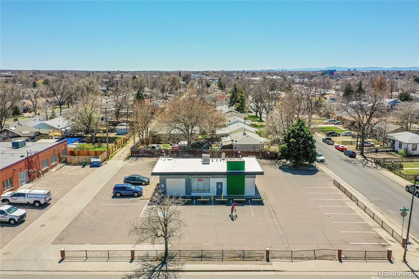 10100 Montview Boulevard, Aurora, CO 80010, ,Commercial,For Sale,Montview,REC8306560