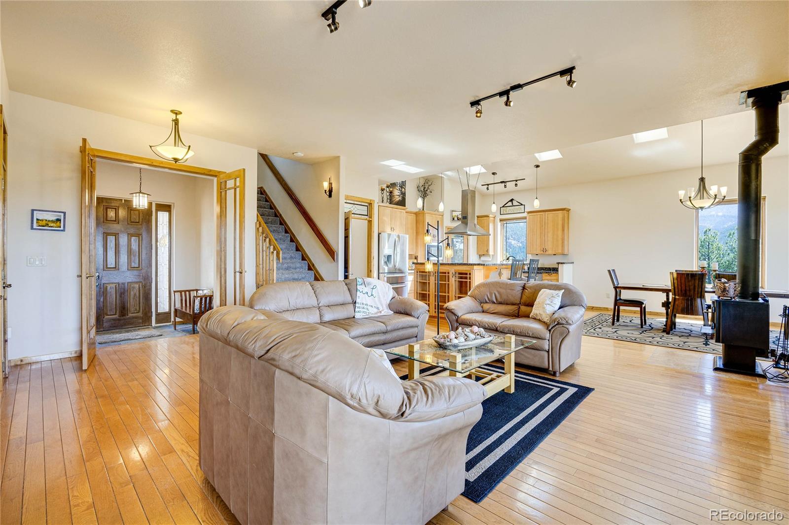 239 Wildlife Point, Divide, CO 80814, 4 Bedrooms Bedrooms, ,5 BathroomsBathrooms,Residential,For Sale,Wildlife,REC6861730