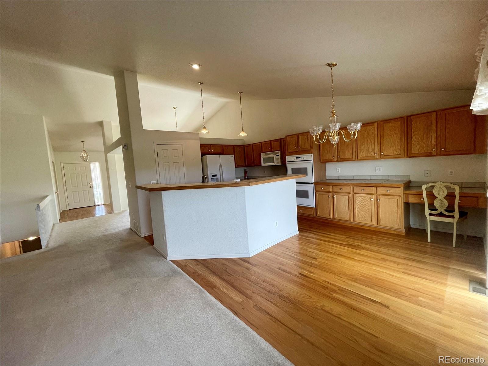 11237 55th Lane, Arvada, CO 80002, 4 Bedrooms Bedrooms, ,4 BathroomsBathrooms,Residential,For Sale,55th,REC9267130