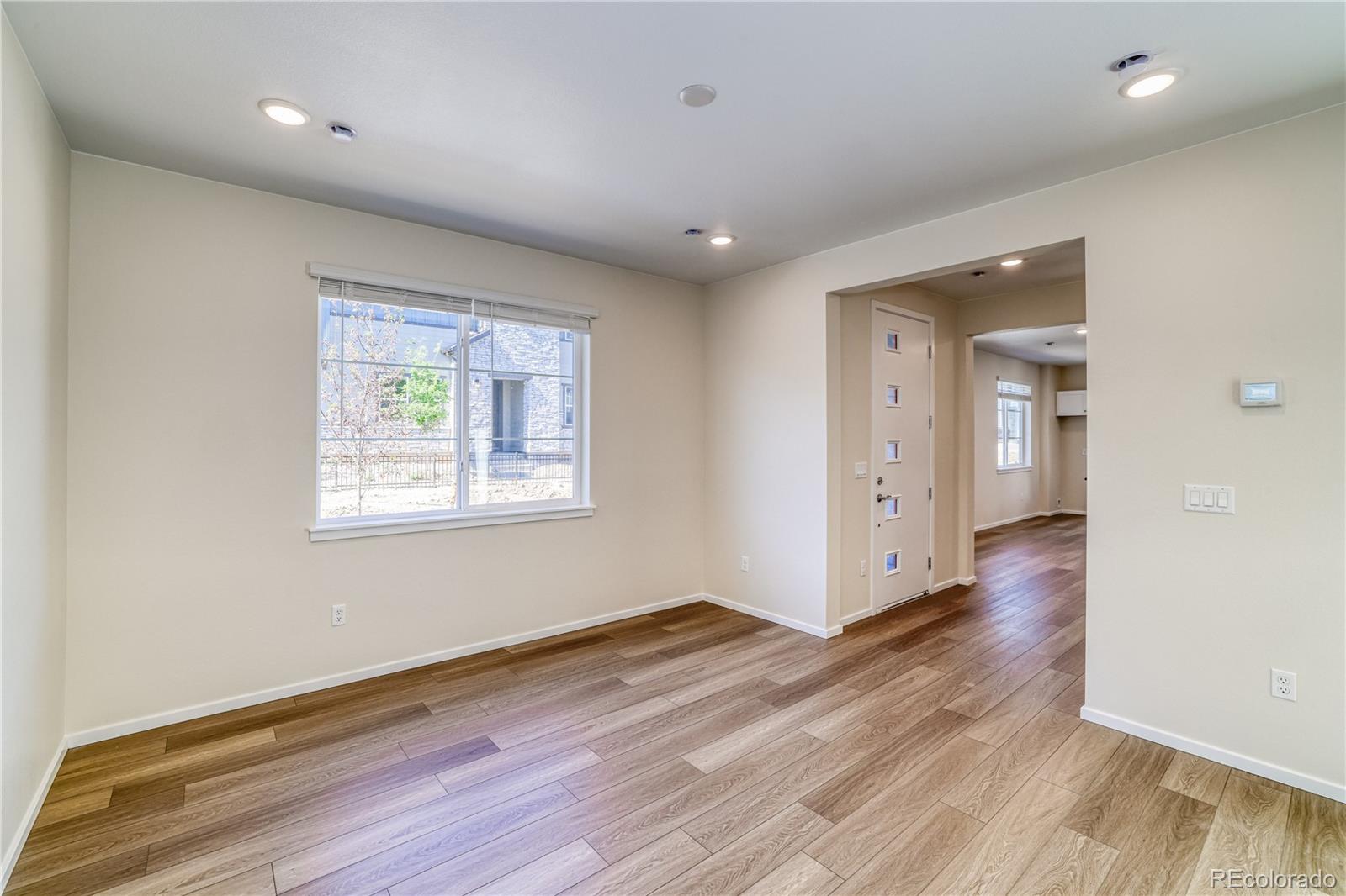 23851 40th Avenue, Aurora, CO 80019, 3 Bedrooms Bedrooms, ,3 BathroomsBathrooms,Residential,For Sale,40th,REC8904393