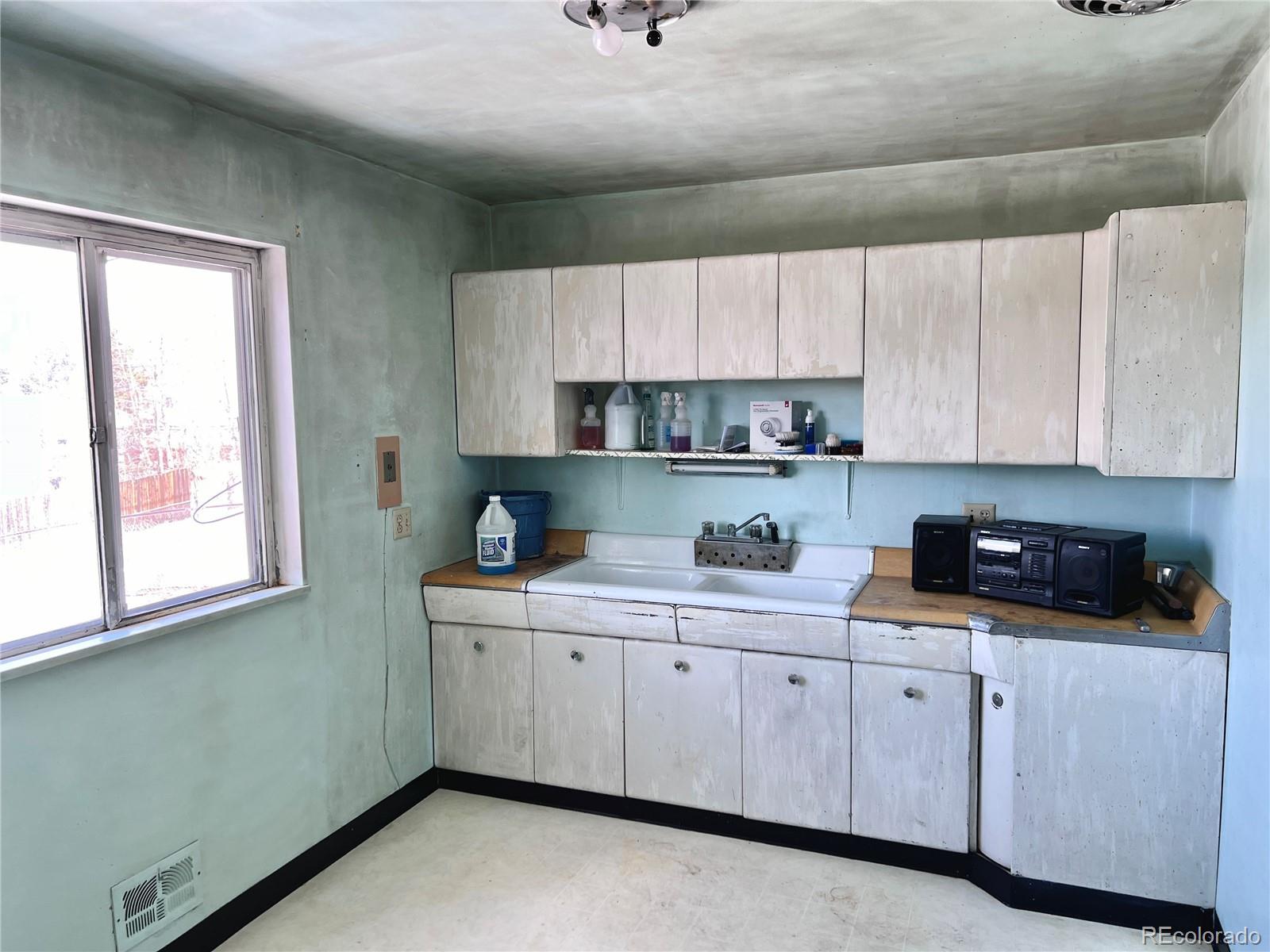 606 7th Street, Leadville, CO 80461, 3 Bedrooms Bedrooms, ,1 BathroomBathrooms,Residential,For Sale,7th,REC2555804
