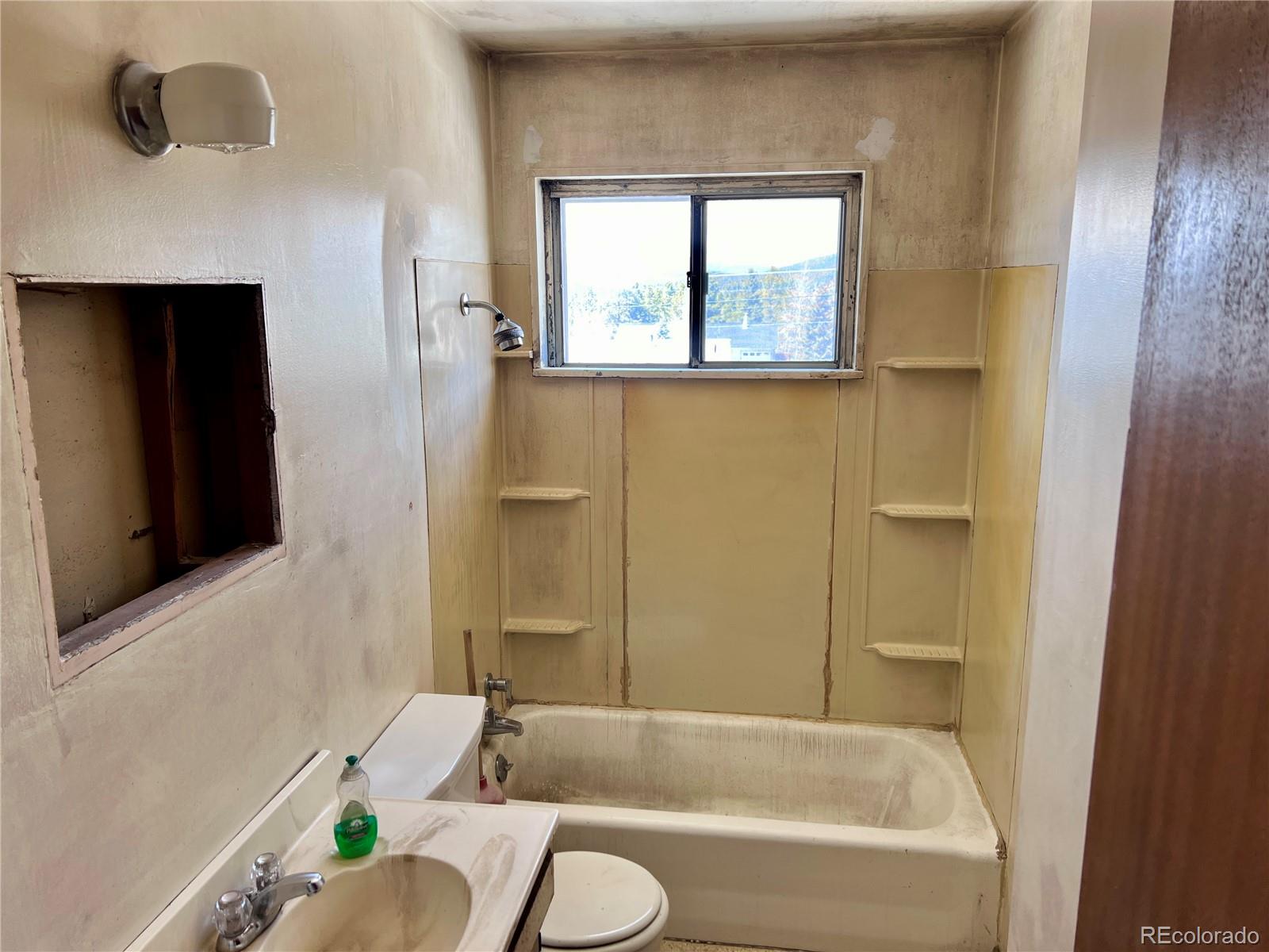 606 7th Street, Leadville, CO 80461, 3 Bedrooms Bedrooms, ,1 BathroomBathrooms,Residential,For Sale,7th,REC2555804