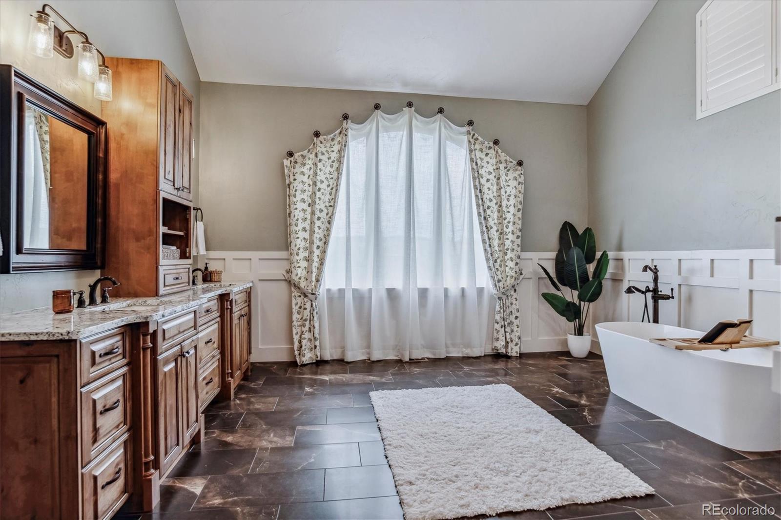 4749 Starfire Circle, Castle Rock, CO 80104, 7 Bedrooms Bedrooms, ,8 BathroomsBathrooms,Residential,For Sale,Starfire,REC2265498