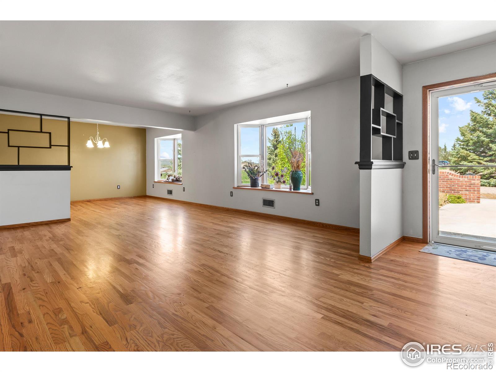 221 E County Road 66, Fort Collins, CO 80524, 4 Bedrooms Bedrooms, ,3 BathroomsBathrooms,Residential,For Sale,County Road 66,RECIR1009515