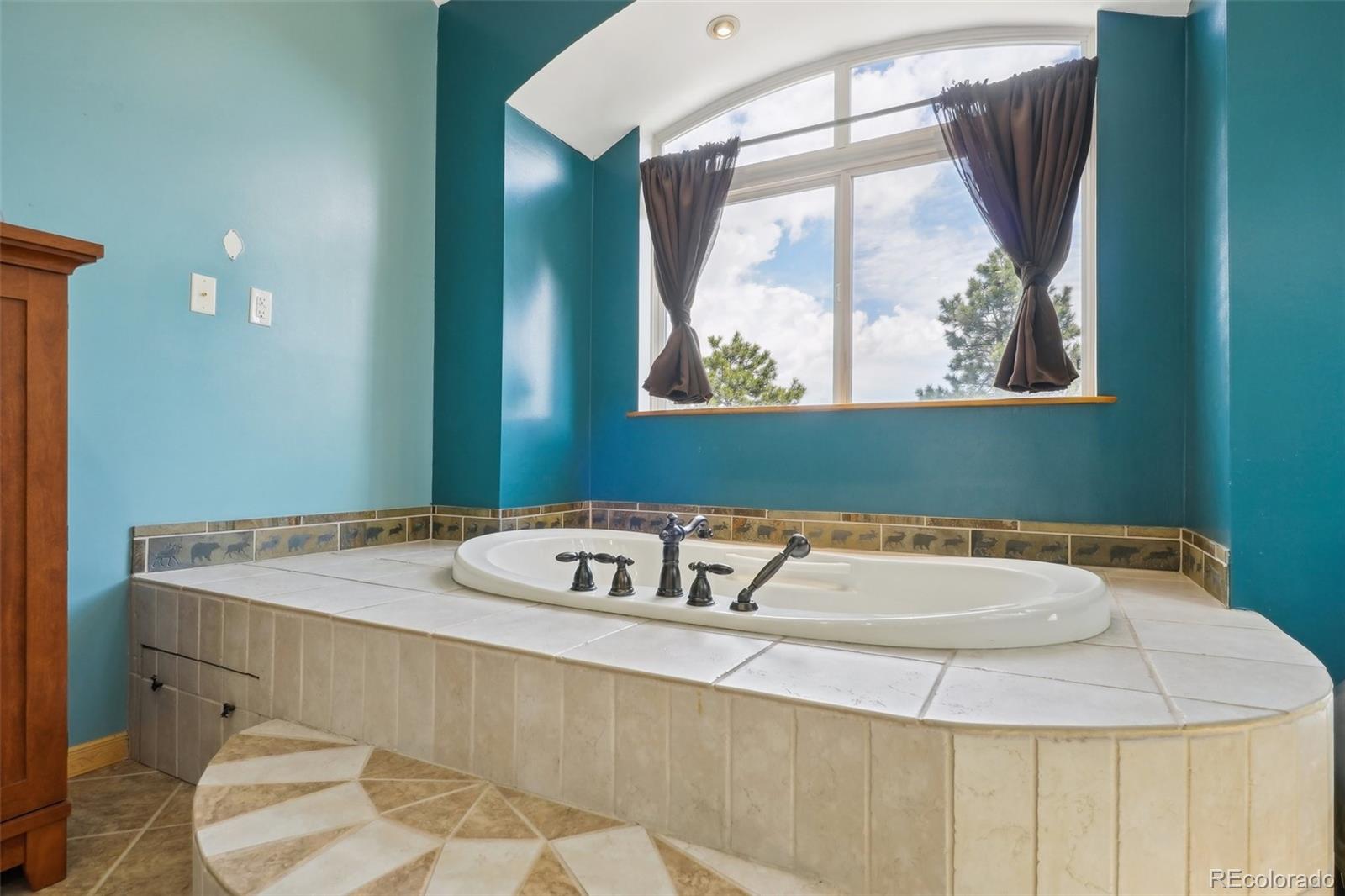 115 Spruce Road, Golden, CO 80401, 4 Bedrooms Bedrooms, ,3 BathroomsBathrooms,Residential,For Sale,Spruce,REC9470006