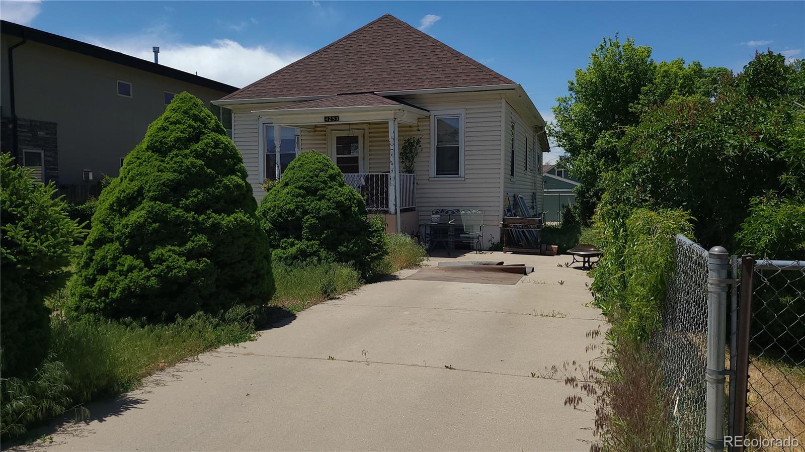 4253 Perry Street, Denver, CO 80212, 1 Bedroom Bedrooms, ,2 BathroomsBathrooms,Residential,For Sale,Perry,REC5722664