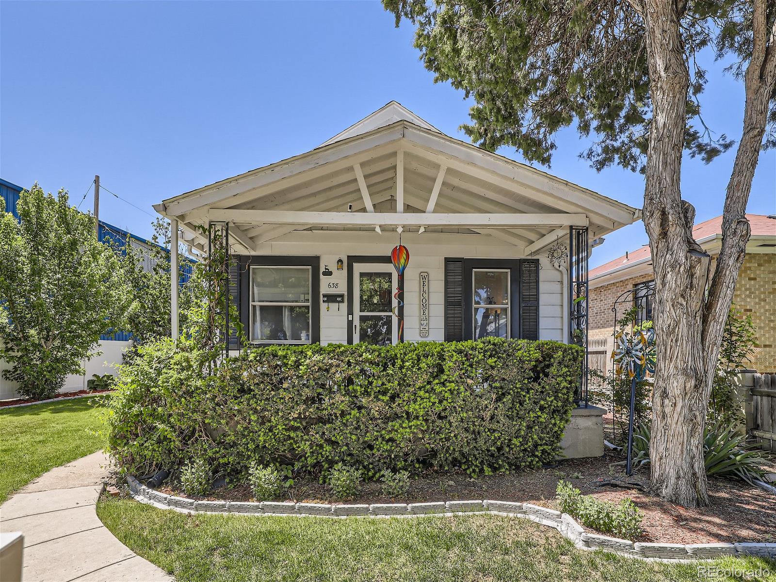 638 Elk Place, Denver, CO 80216, 3 Bedrooms Bedrooms, ,2 BathroomsBathrooms,Residential,For Sale,Elk,REC7991038