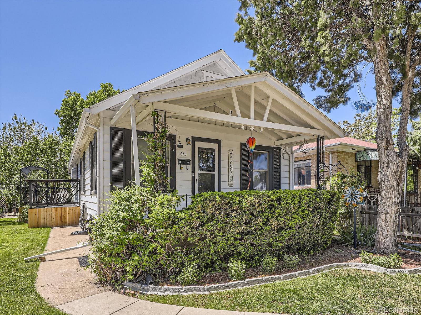 638 Elk Place, Denver, CO 80216, 3 Bedrooms Bedrooms, ,2 BathroomsBathrooms,Residential,For Sale,Elk,REC7991038