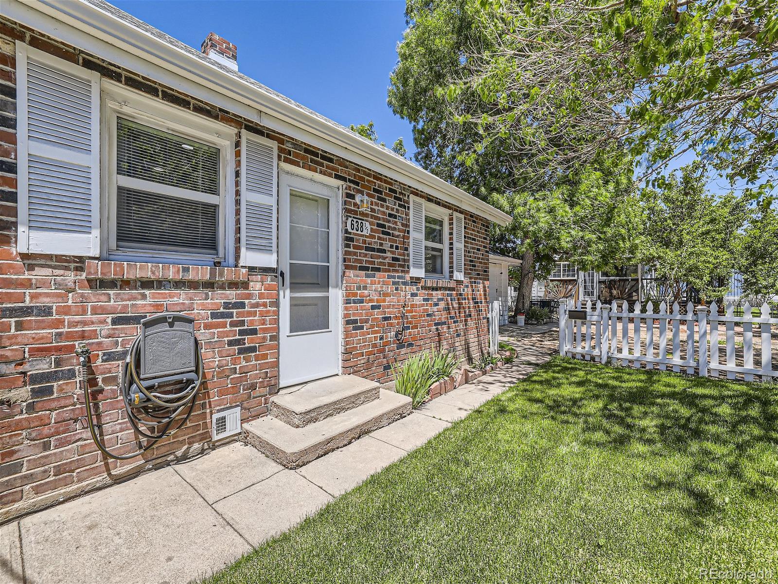 638 Elk Place, Denver, CO 80216, 3 Bedrooms Bedrooms, ,2 BathroomsBathrooms,Residential,For Sale,Elk,REC7991038