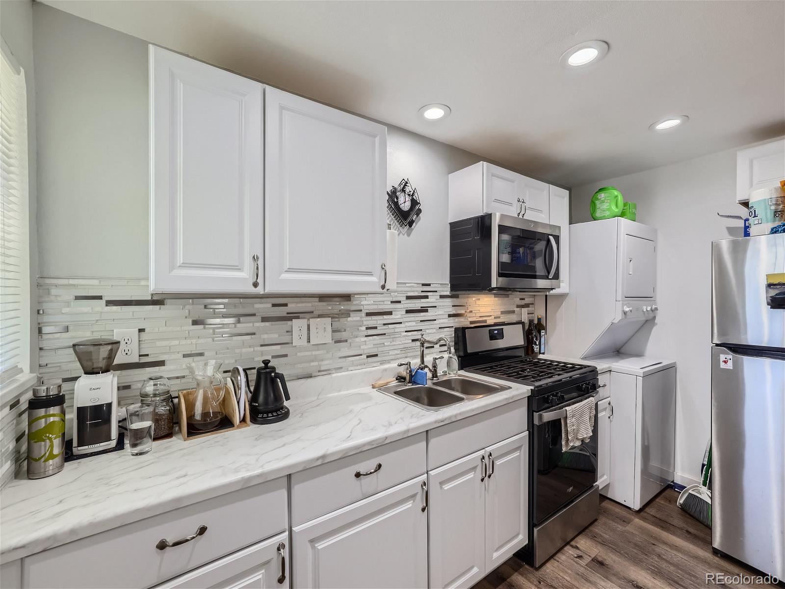 638 Elk Place, Denver, CO 80216, 3 Bedrooms Bedrooms, ,2 BathroomsBathrooms,Residential,For Sale,Elk,REC7991038