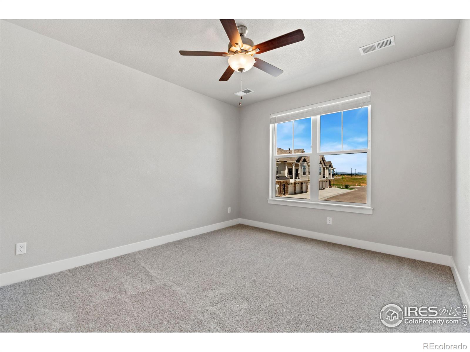 4210 Vulcan Creek Drive #205, Loveland, CO 80538, 2 Bedrooms Bedrooms, ,2 BathroomsBathrooms,Residential,For Sale,Vulcan Creek,RECIR1010777