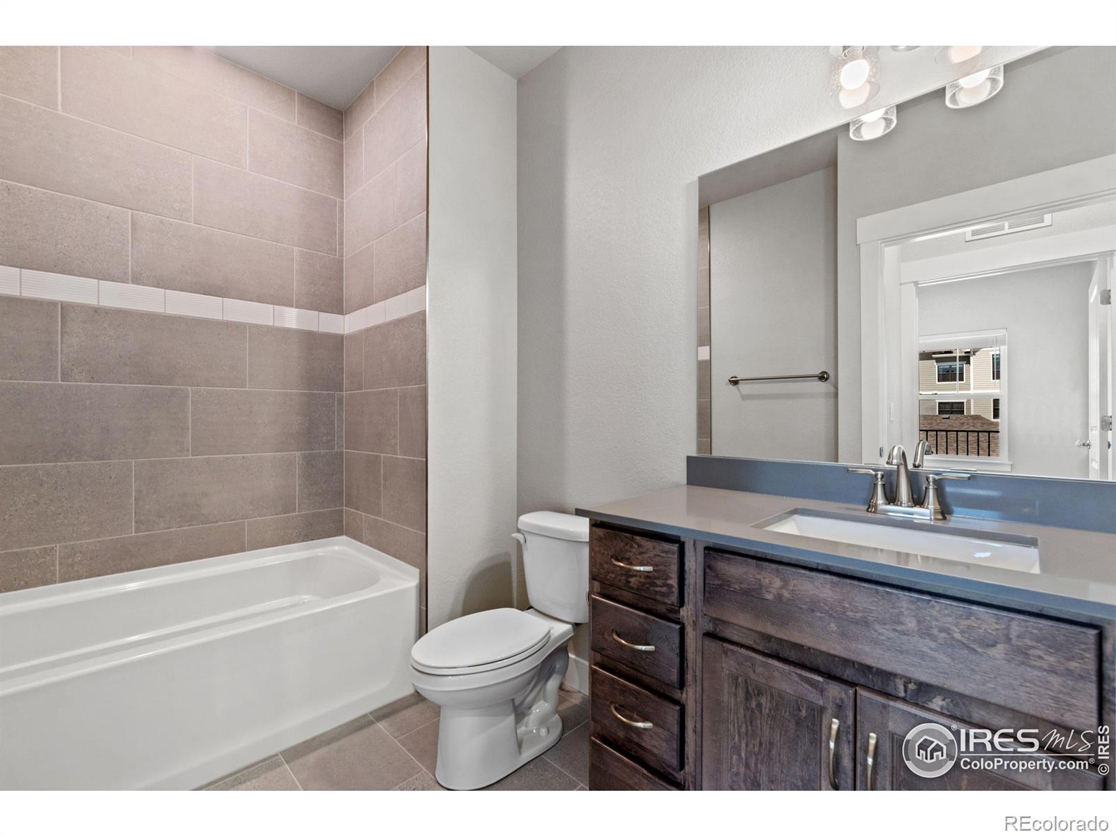 4210 Vulcan Creek Drive #205, Loveland, CO 80538, 2 Bedrooms Bedrooms, ,2 BathroomsBathrooms,Residential,For Sale,Vulcan Creek,RECIR1010777