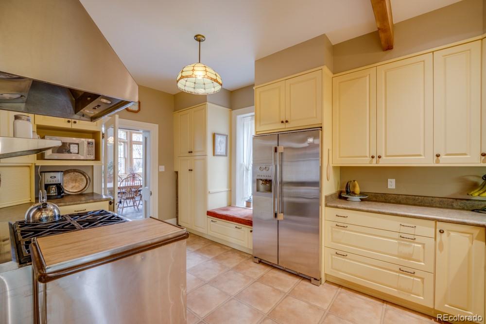 Restricted Address, 7 Bedrooms Bedrooms, ,6 BathroomsBathrooms,Residential,For Sale,Main,REC2722181