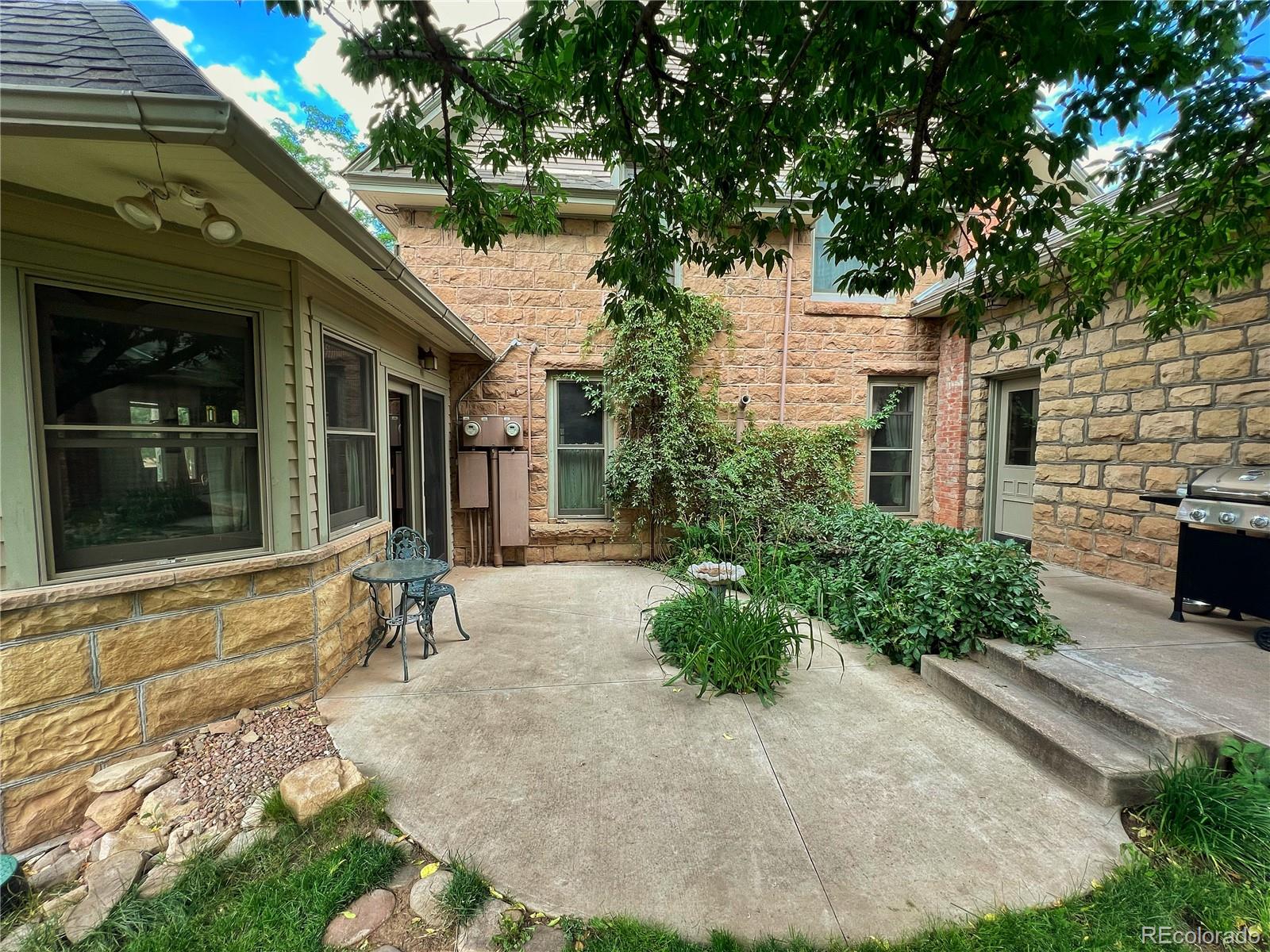 Restricted Address, 7 Bedrooms Bedrooms, ,6 BathroomsBathrooms,Residential,For Sale,Main,REC2722181